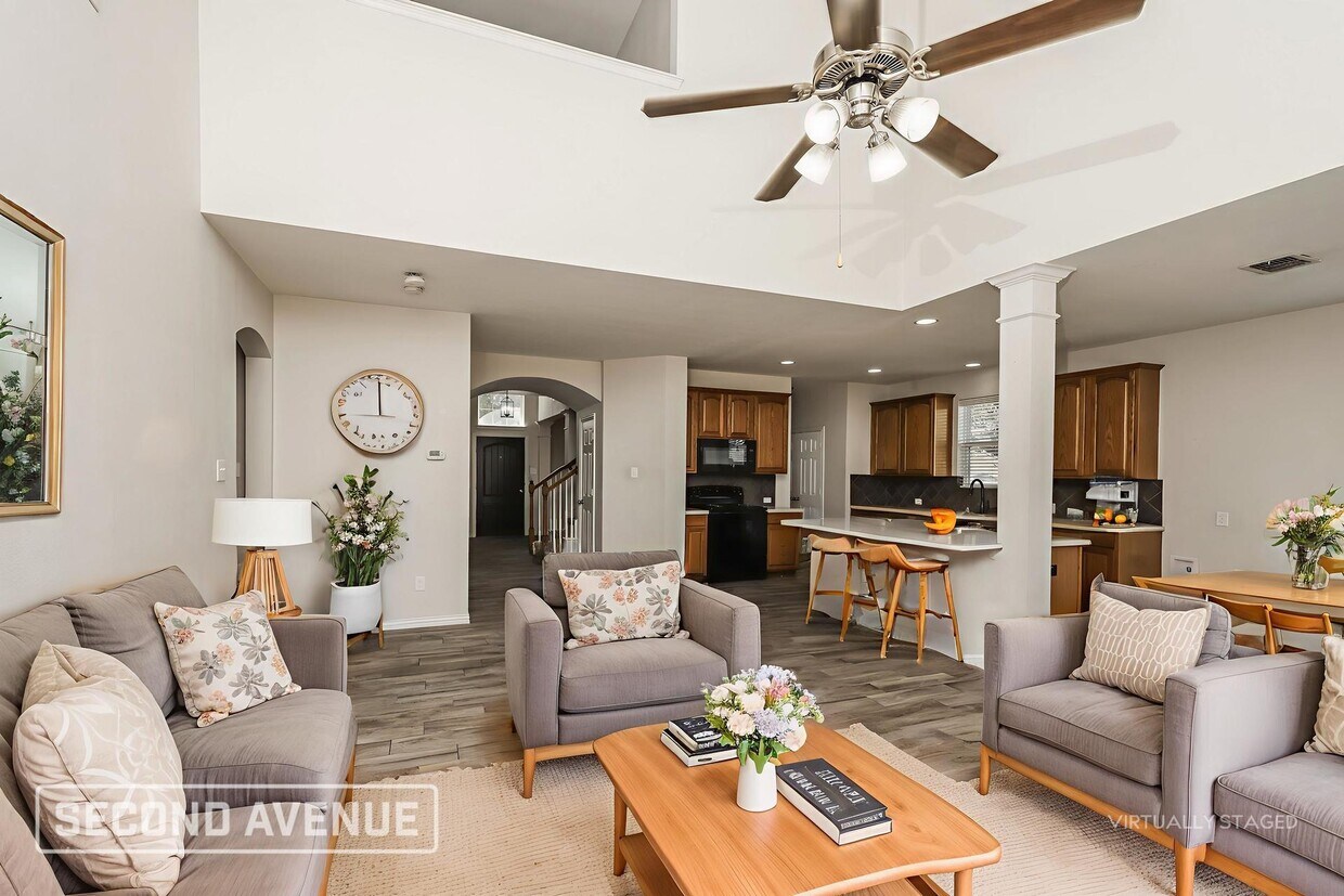 Foto principal - 1201 Egret Ct