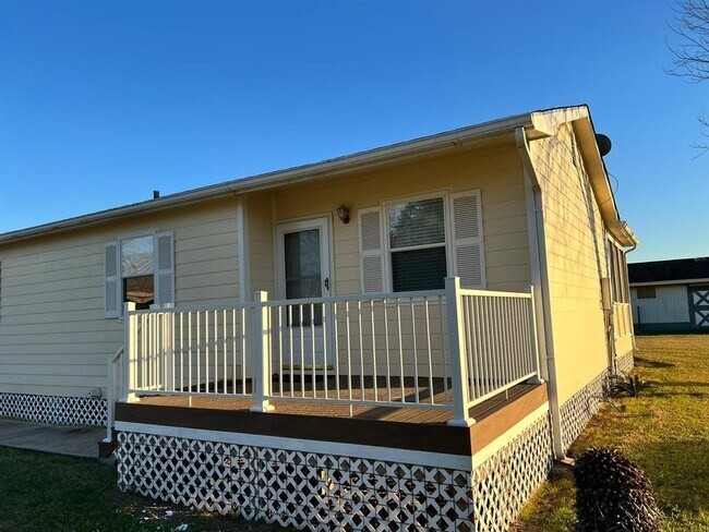 Building Photo - 4318 FM 1462
