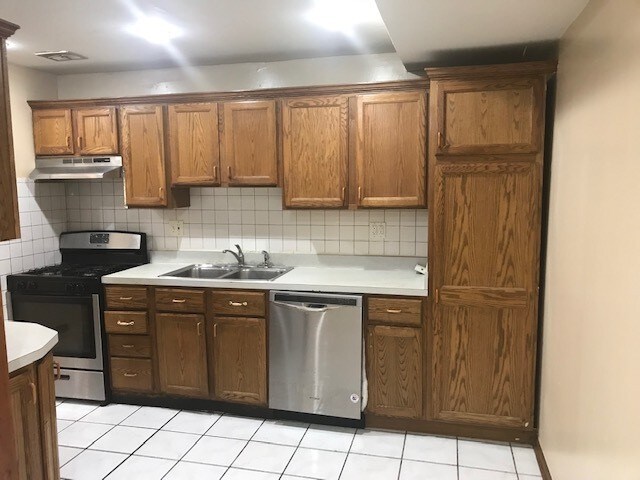 Foto del edificio - 1160 Valley Ln