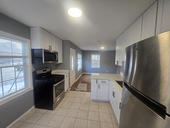 Foto del edificio - 22 N Lewis Ave