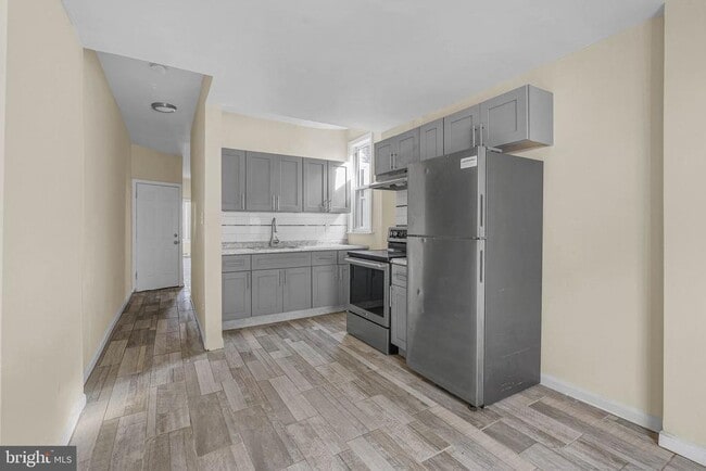 Photo - 722 W Allegheny Ave Apartment