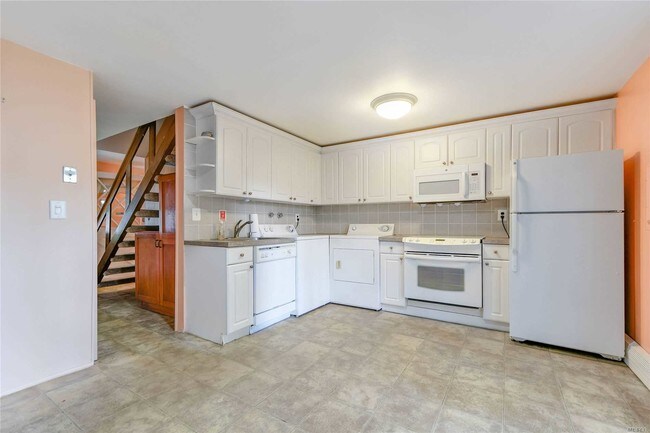 Foto del edificio - 58 S Howell Ave