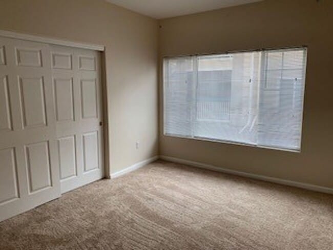 Foto del edificio - Broomfield Main Floor Condo