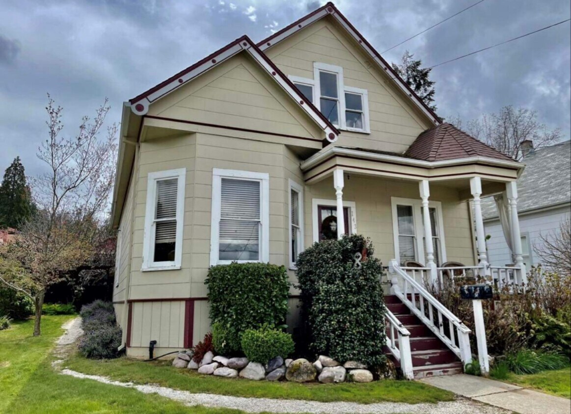 Foto principal - 143 Conaway Ave