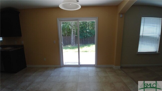 Building Photo - 133 Spring Lakes Dr