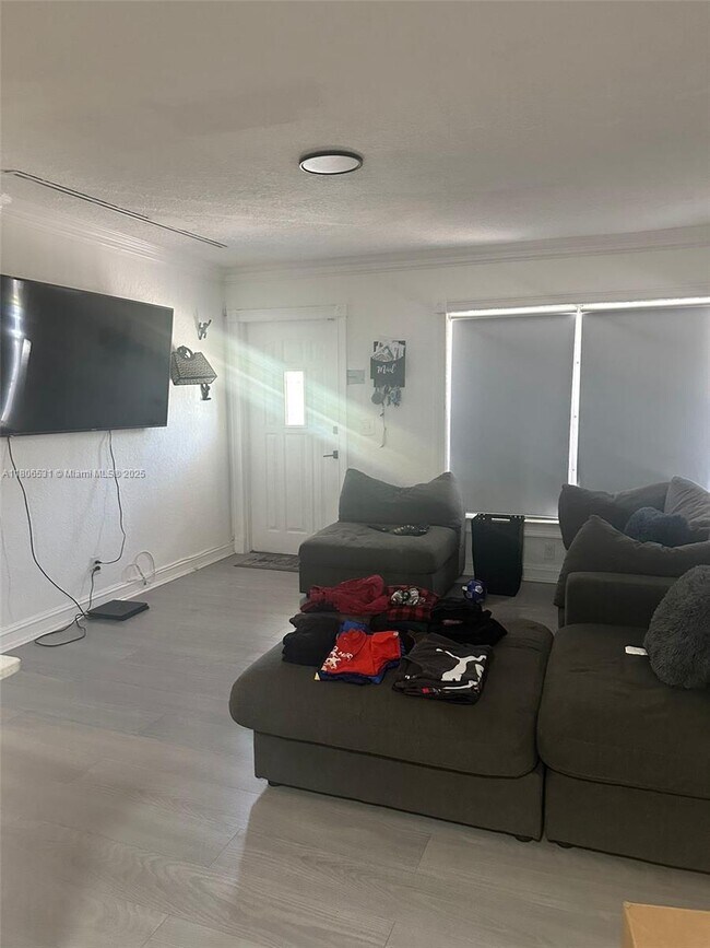 Foto del edificio - 4361 SW 49th Ct
