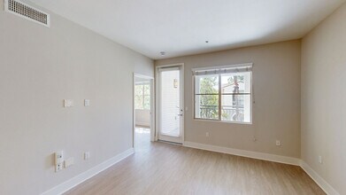 Interior Photo - Los Alisos at Mission Viejo