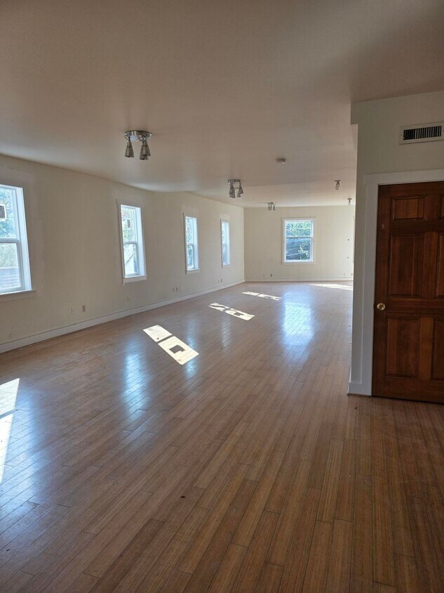 Foto principal - FREMONT COURT