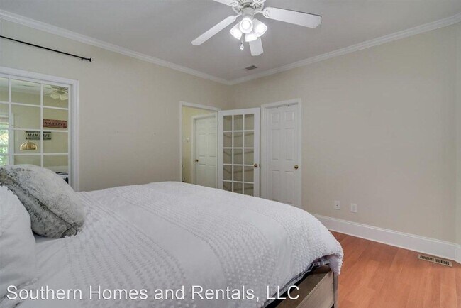 Foto del edificio - 4 br, 2.5 bath House - 315 Wilshire Ct