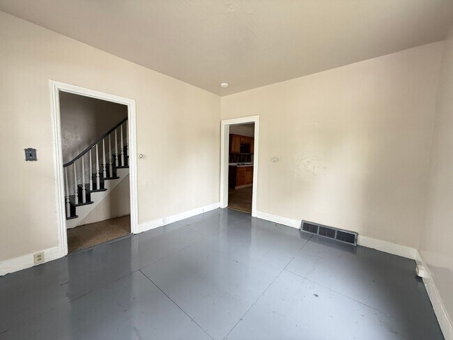 Foto del edificio - Spacious 2 Bedroom Home FOR RENT in Millvi...