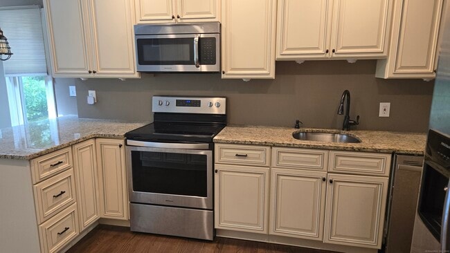 Building Photo - 337 Wheeler Rd