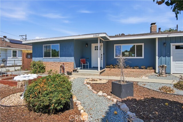 Building Photo - 2367 Golden Ave