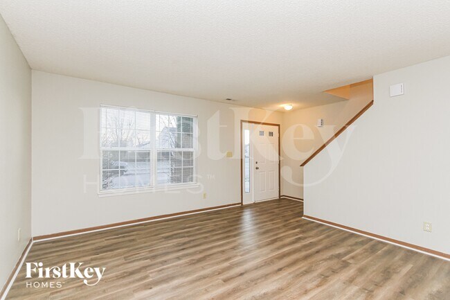 Foto del edificio - 1279 Blue Heron Ln