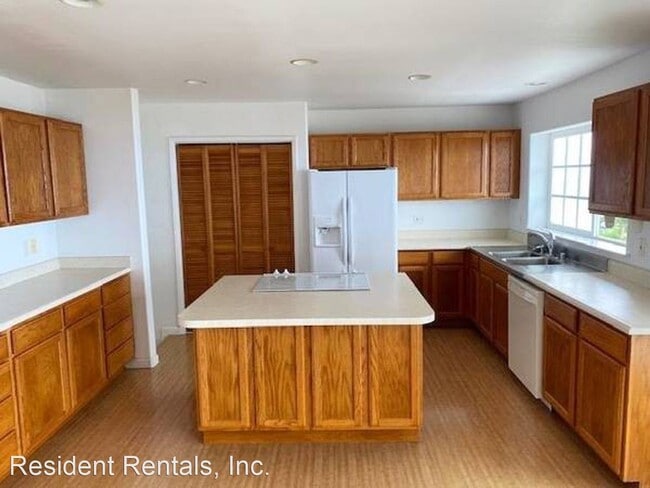 Building Photo - 3 br, 3 bath House - 73-4153 Ka'alele Pl.