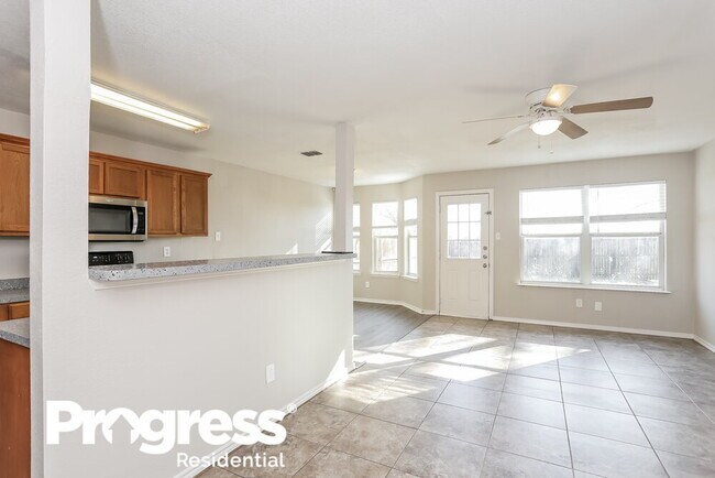 Foto del edificio - 1424 Pine Ln