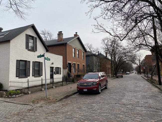 Foto del edificio - 154 E Beck St