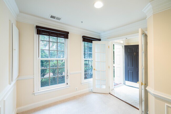 Foto del edificio - 5318 43rd St NW
