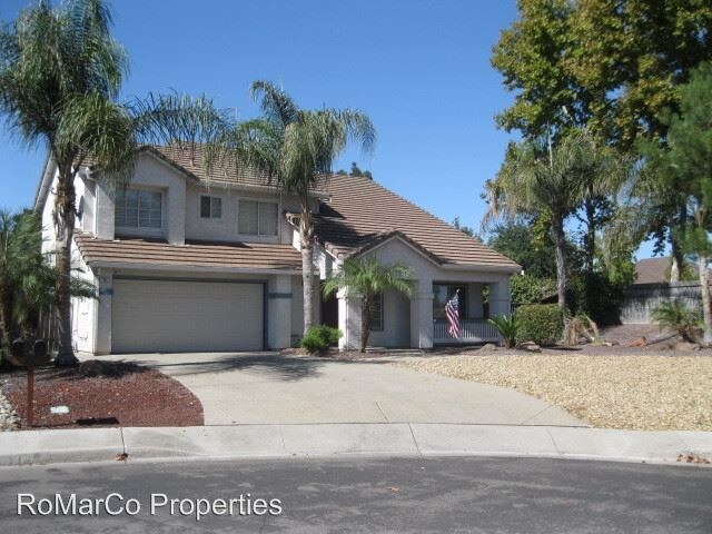 Primary Photo - 4 br, 2.5 bath House - 25 Schilling Ct
