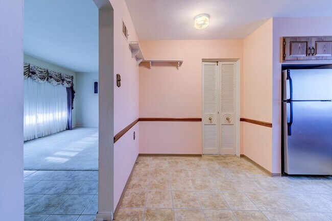 Foto del edificio - 4339 Creelman Pl
