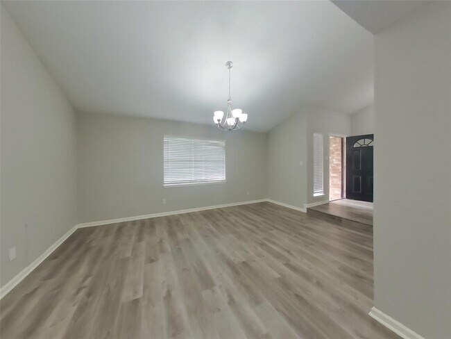 Building Photo - 4311 Chestergate Dr