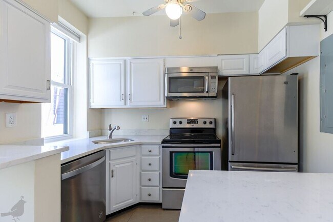 Foto del edificio - 1843 Mintwood Pl NW