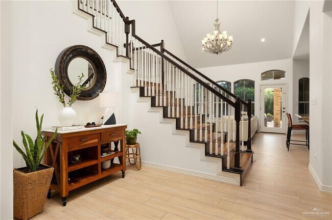 Foto del edificio - 30 Santa Olivia St