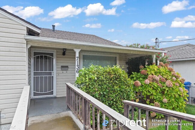 Foto del edificio - 3 br, 1 bath House - 7136 George Avenue, N...