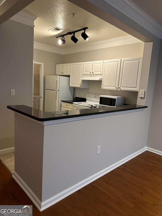 Foto del edificio - 5208 Westchester Ridge NE