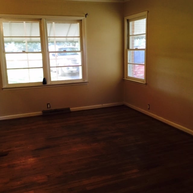 Building Photo - Brick house with hardwood floors and on tw...