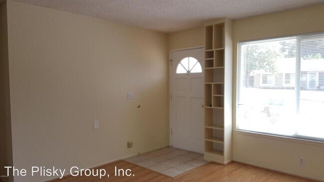 Building Photo - 4 br, 2 bath House - 587 Evergreen Avenue