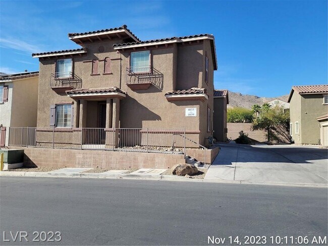 Foto del edificio - NW IN GATED COMMUNITY--BED & FULL BATH DOW...