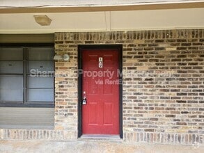 Building Photo - 1226 Baylor Ave