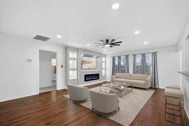 Photo - 15807 Sonoma Park Dr House