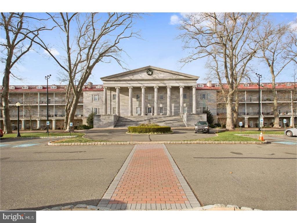 Primary Photo - 1 Academy Cir