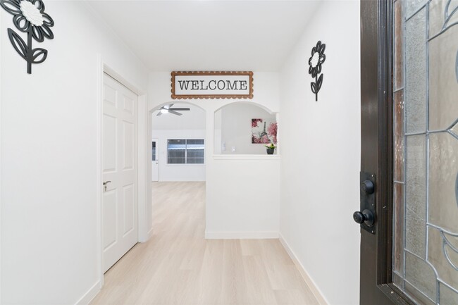 Building Photo - 11222 Sandstone St