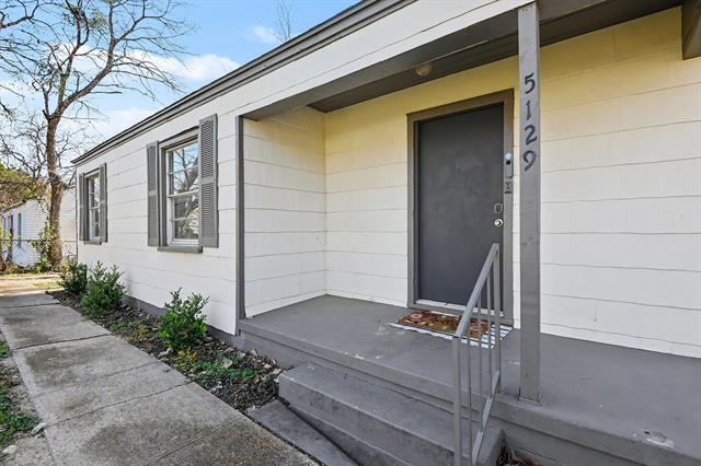 Foto del edificio - 5129 Penrod Ct