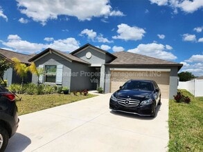 Building Photo - 10344 Alder Green Dr