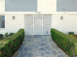 Building Photo - 1725 Loma Ave