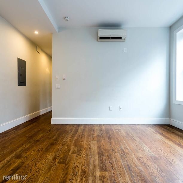 Foto del edificio - 1625 Putnam Ave