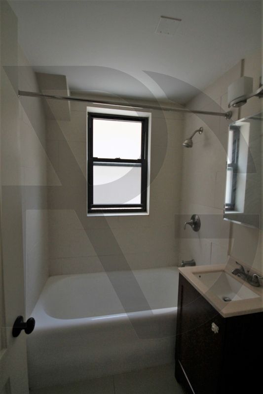 Foto del edificio - 612 W Patterson Ave
