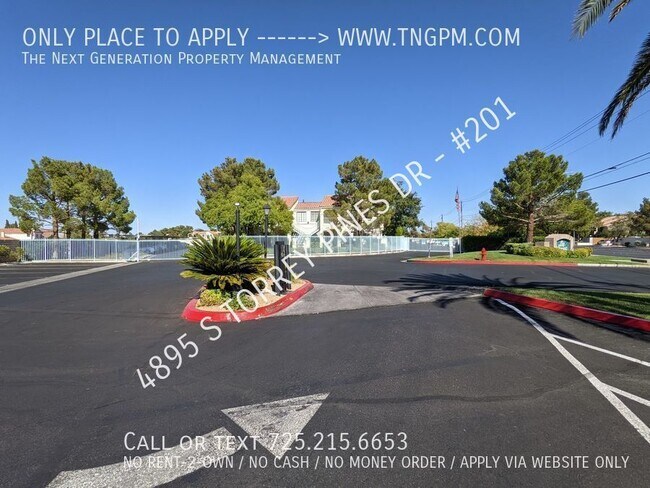 Building Photo - 4895 S Torrey Pines Dr