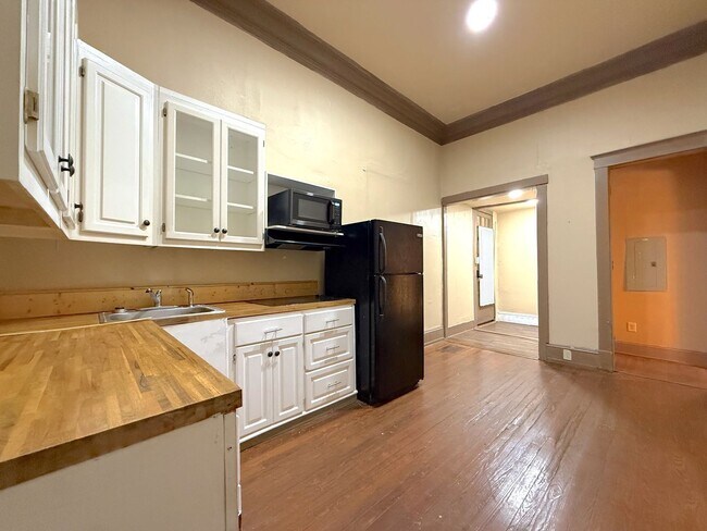 Foto del edificio - 420 College St