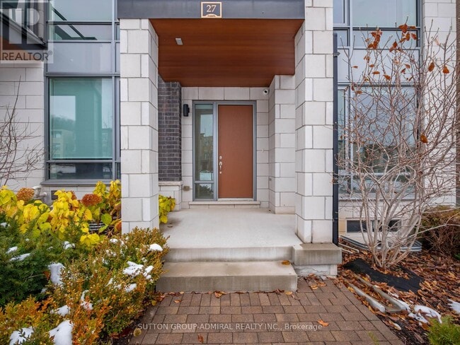 Building Photo - 27 Adaskin Ave