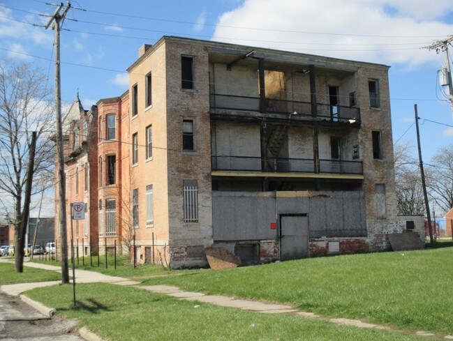 Foto del edificio - 1902 Jefferson Ave