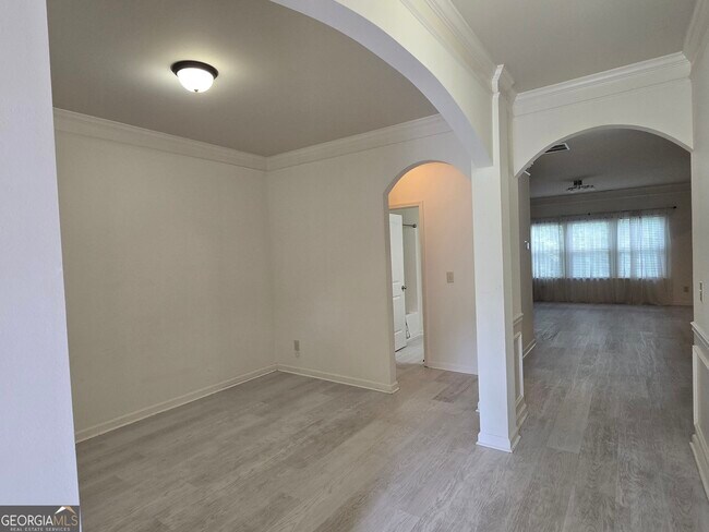 Foto del edificio - 2020 Beyers Landing Dr