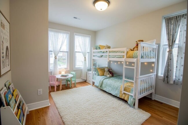 Photo - 3143 W Norris St Apartment