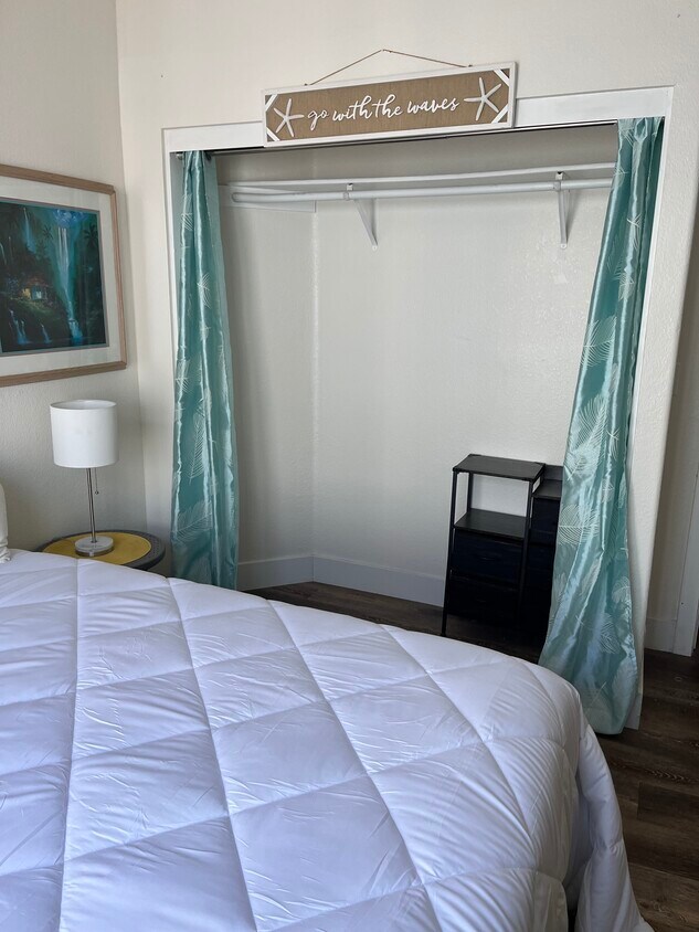 Photo - 21851 Newland St (Huntington Beach, CA)