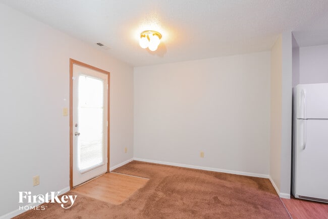 Building Photo - 5033 Rocky Forge Dr