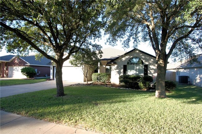 Building Photo - 14516 Banbridge Trail