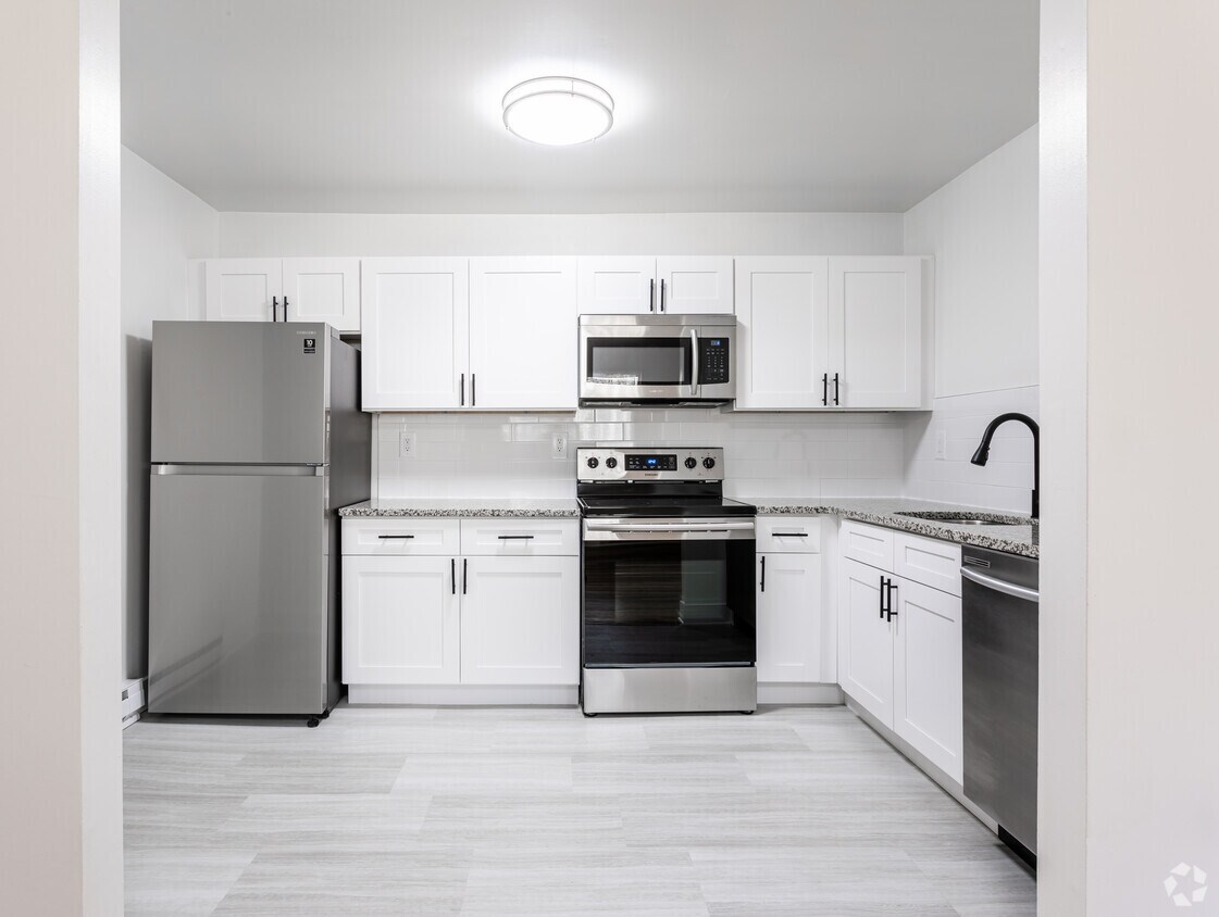 Atlantic Pointe Apartments Atlantic Highlands, NJ